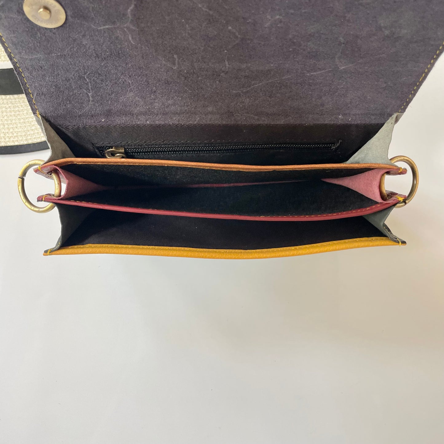 OUTLET Nephele Rani Bag Unique Handmade Recycled Sustainable Leather