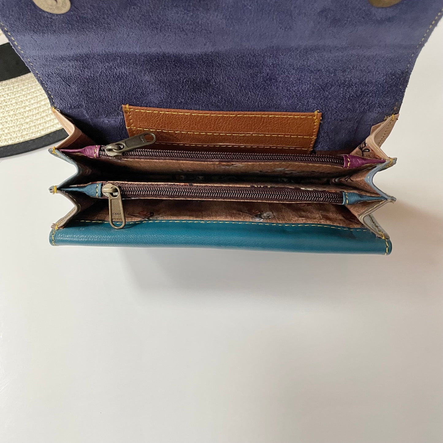 OUTLET Nephele Cora Purse Unique Handmade Recycled Sustainable Leather