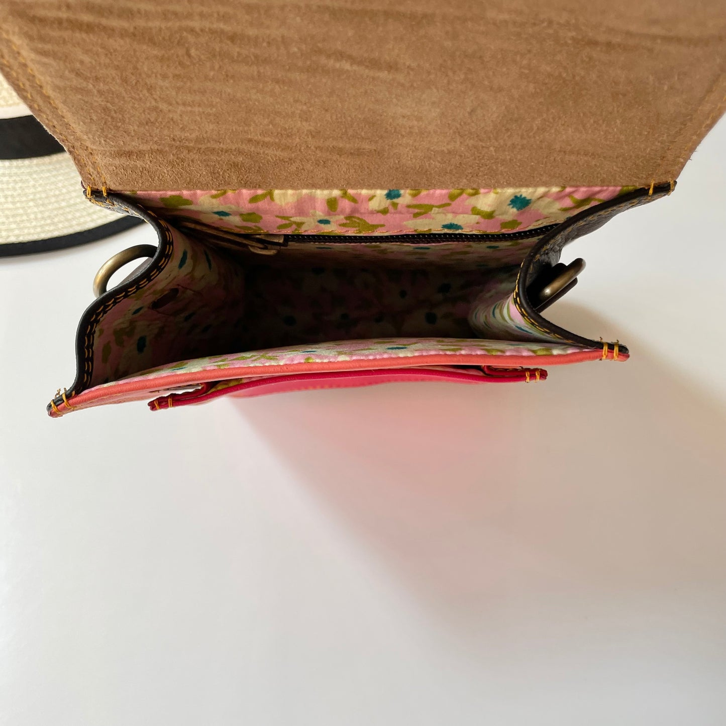 OUTLET Nephele Gertrude Bag Unique Handmade Recycled Sustainable Leather