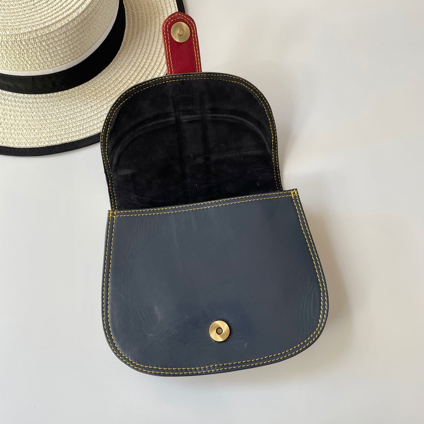 OUTLET Nephele Cecile Bag Unique Handmade Recycled Sustainable Leather
