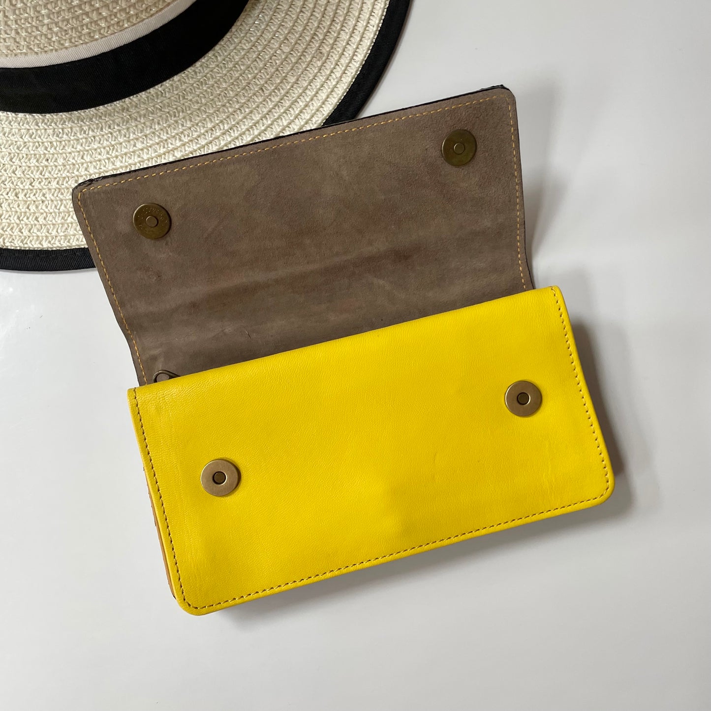 OUTLET Nephele Cora Purse Unique Handmade Recycled Sustainable Leather