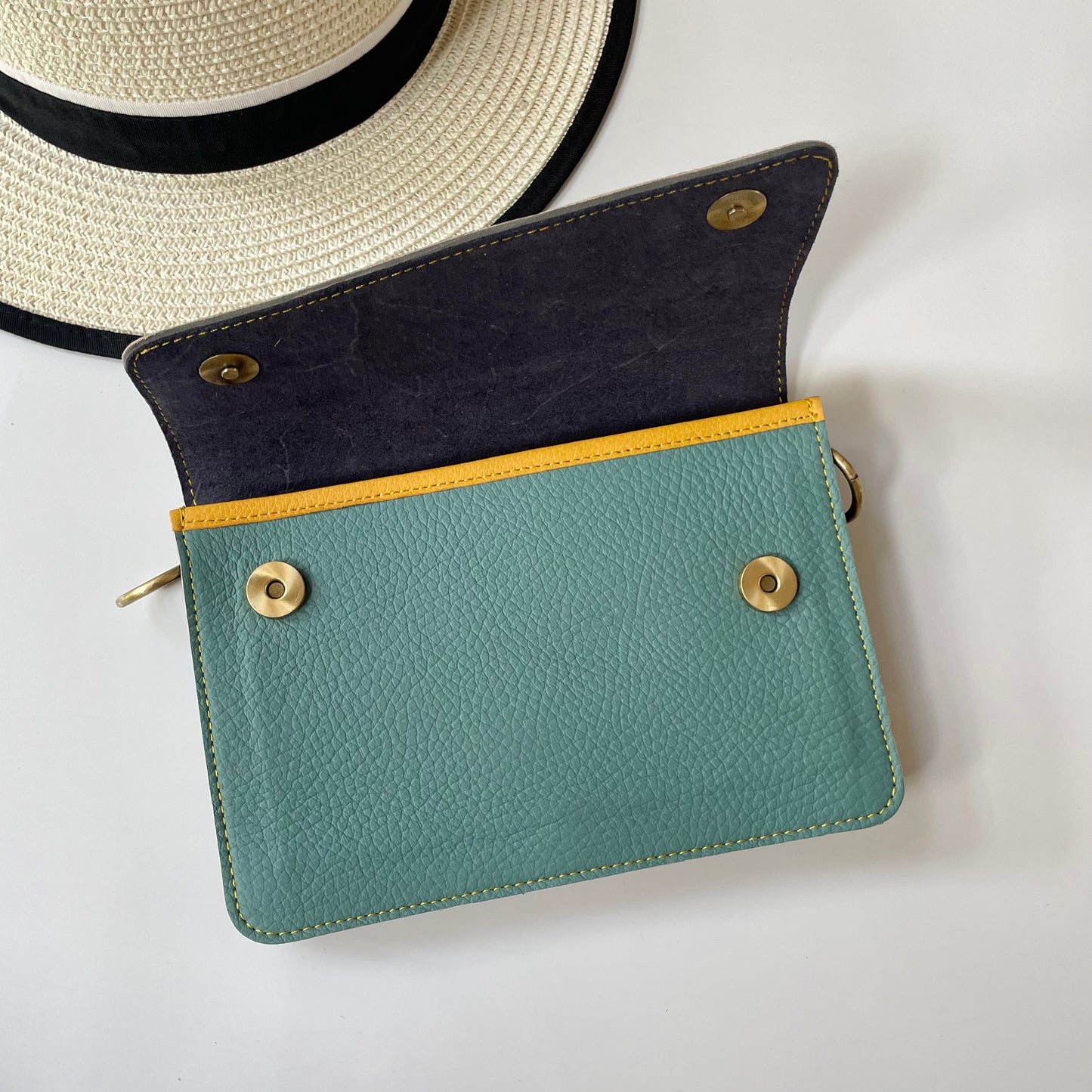 OUTLET Nephele Rani Bag Unique Handmade Recycled Sustainable Leather