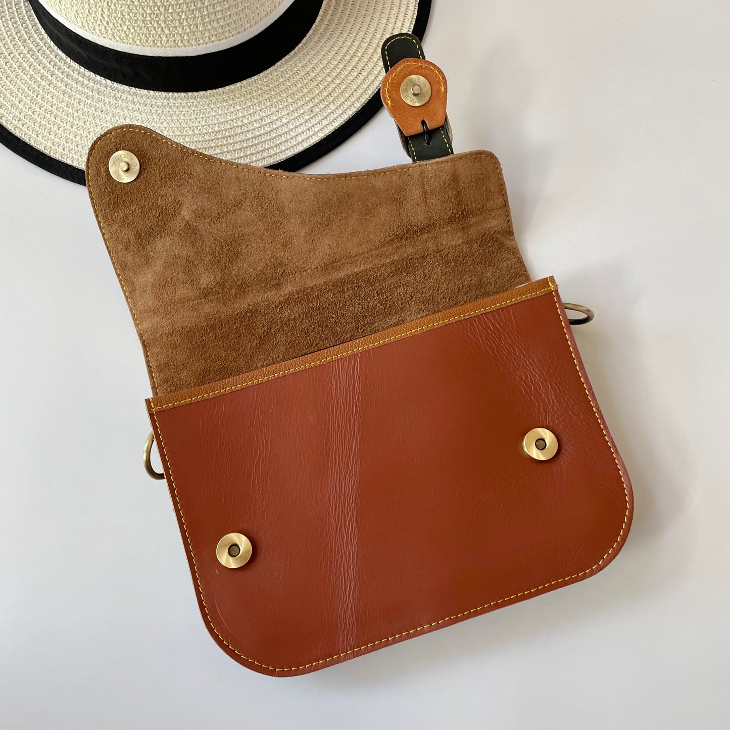 OUTLET Nephele Grace Bag Unique Handmade Recycled Sustainable Leather