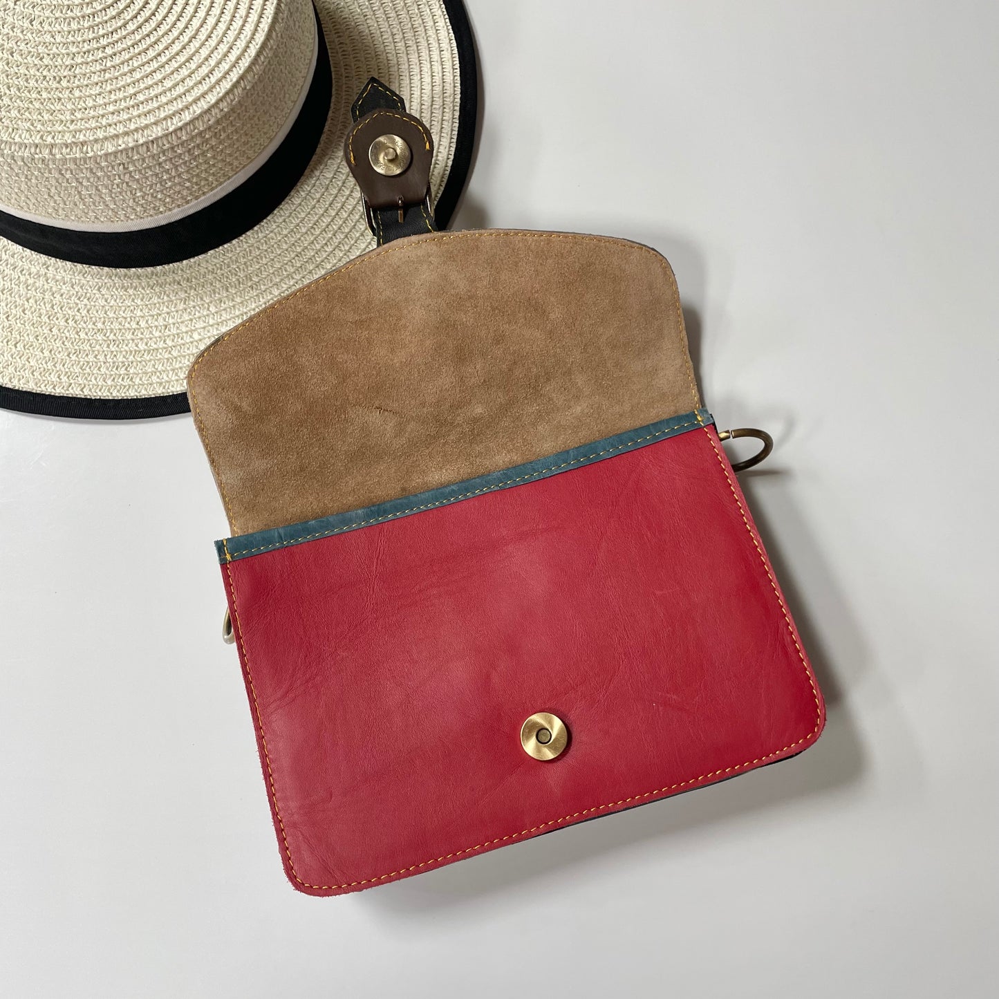 OUTLET Nephele Nancy Bag Unique Handmade Recycled Sustainable Leather