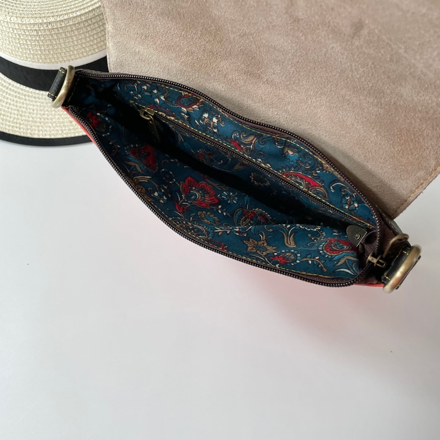 OUTLET Nephele Tora Bag Unique Handmade Recycled Sustainable Leather