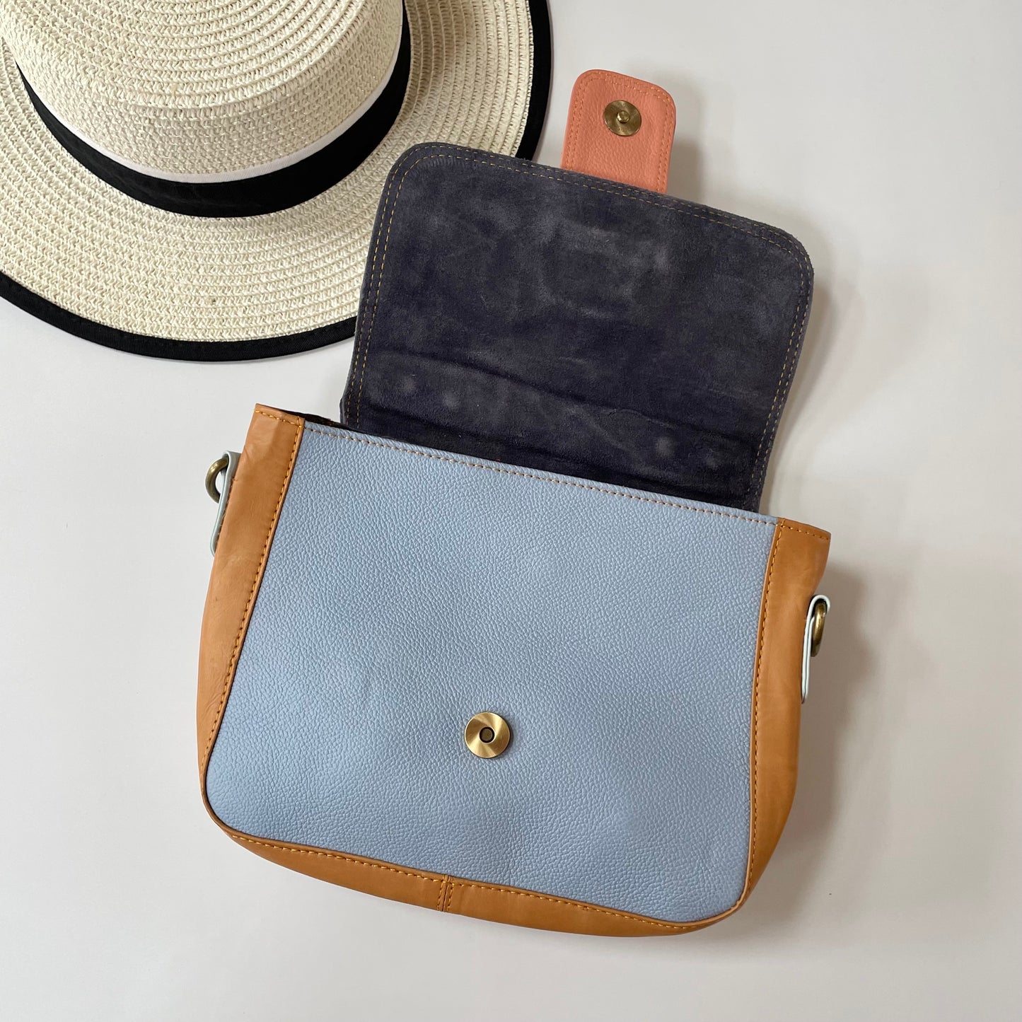 OUTLET Nephele Betty Bag Unique Handmade Recycled Sustainable Leather