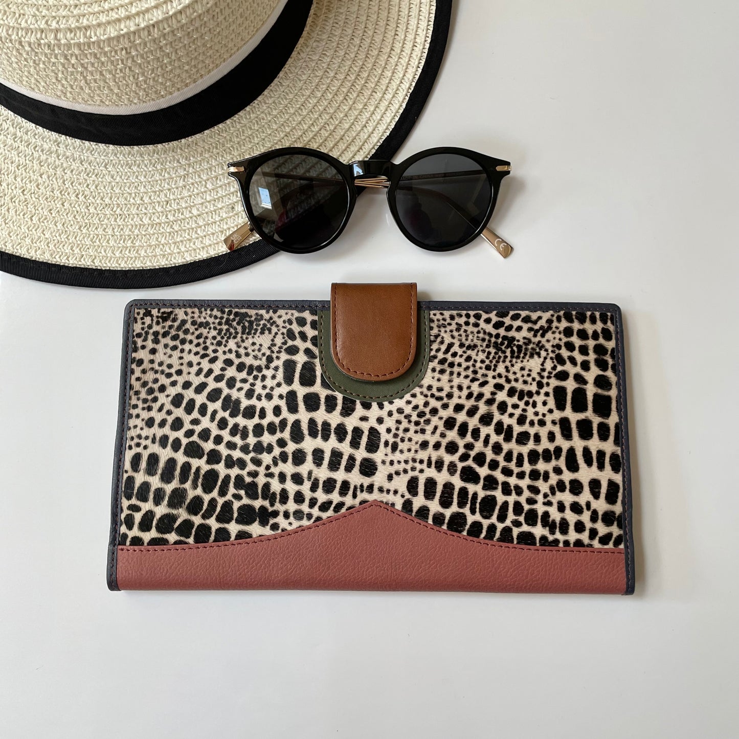 Nephele Eve Organiser Unique Handmade Recycled Sustainable Upcycled Leather